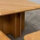 Ensemble de trois tables gigognes en chêne blond, années 80