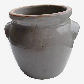 Sandstone pot