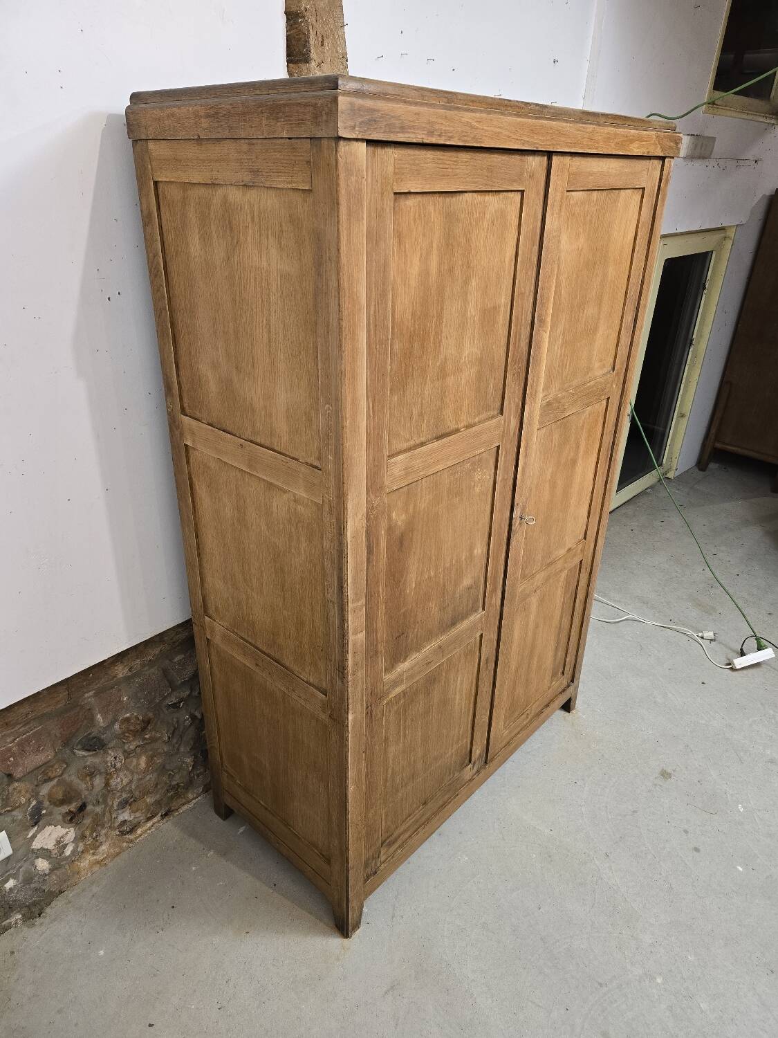 Armoire penderie en chêne 1930