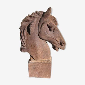 Statue de cheval tête de cheval  en fonte