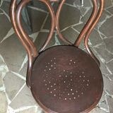 4  anciennes chaises de bistrot Thonet