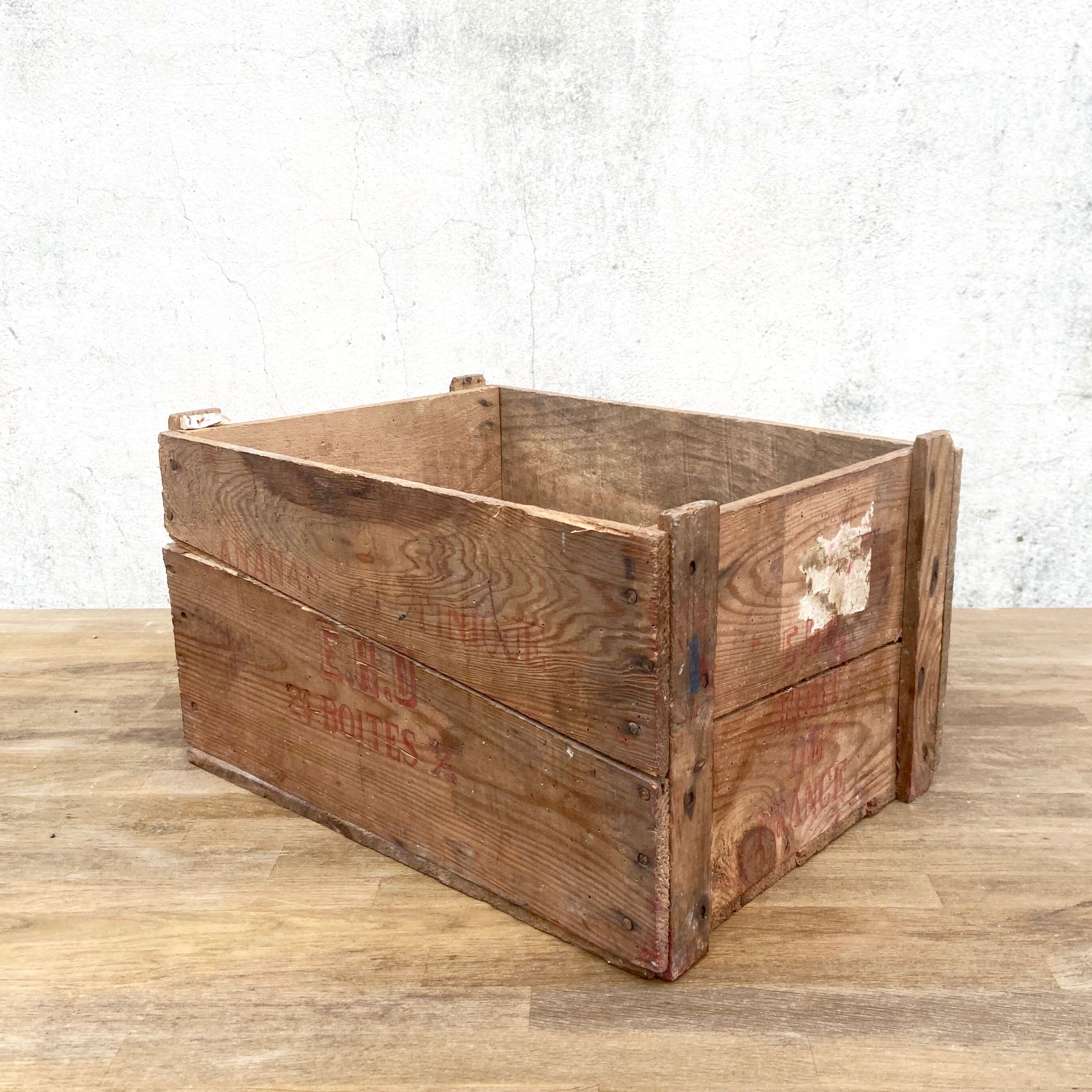 Locker Box Vintage wooden box - Pineapple Martinique - Fort de France