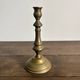 Grand flambeau / bougeoir ancien en laiton – Style Louis XIV