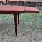 SCANDINAVIAN DINING TABLE "JOHANNES ANDERSEN".