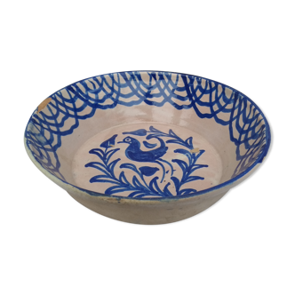 Plat en faience de l'est