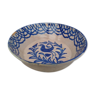 large dish in eastern faience