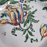 Ancient plate in earthenware of Moustiers 18th, 19th