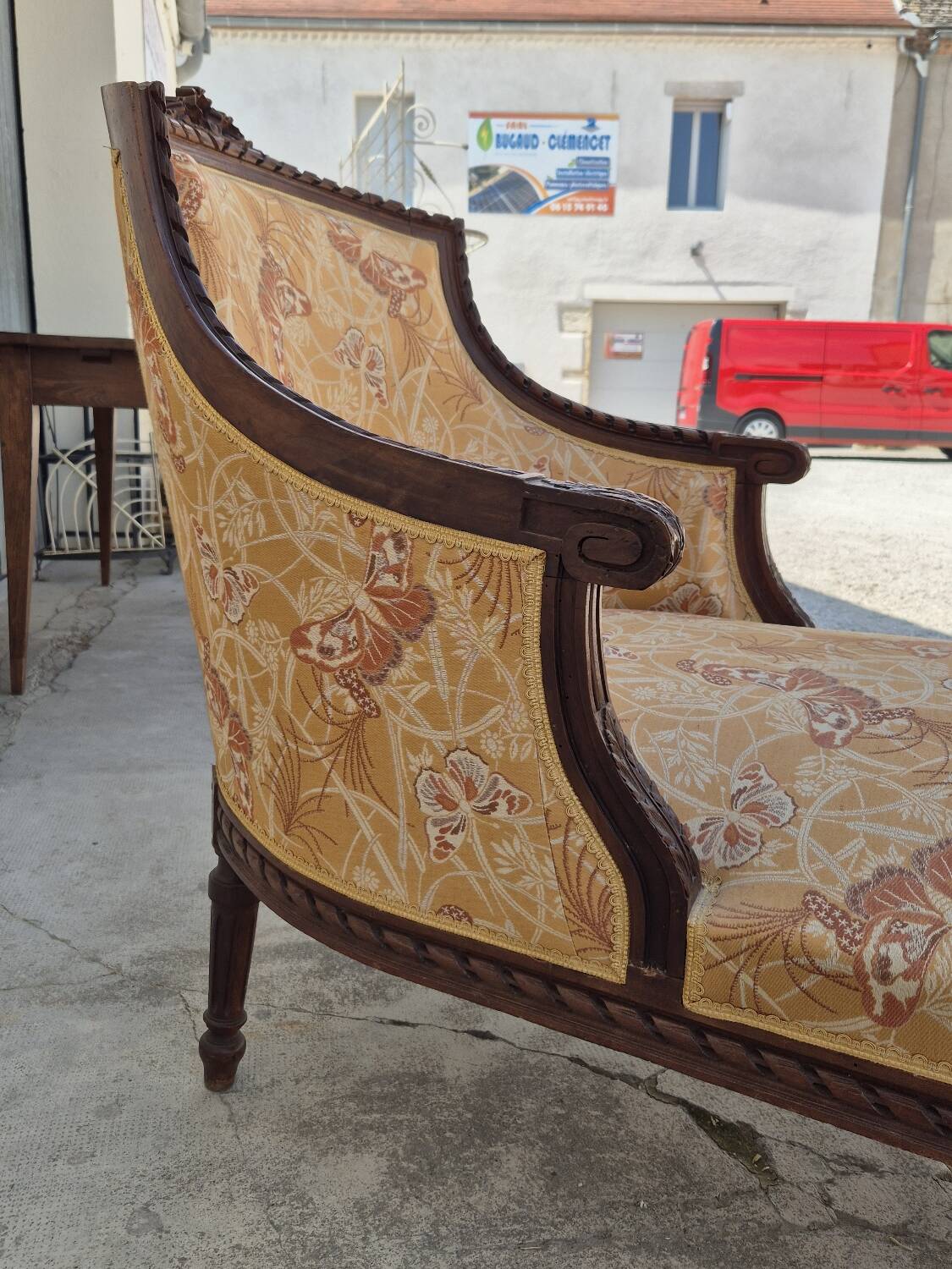 Chaise longue decorated with butterflies in Louis XVI style from the Napoleon III period