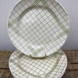 4 flat plates Gien tea towel pattern