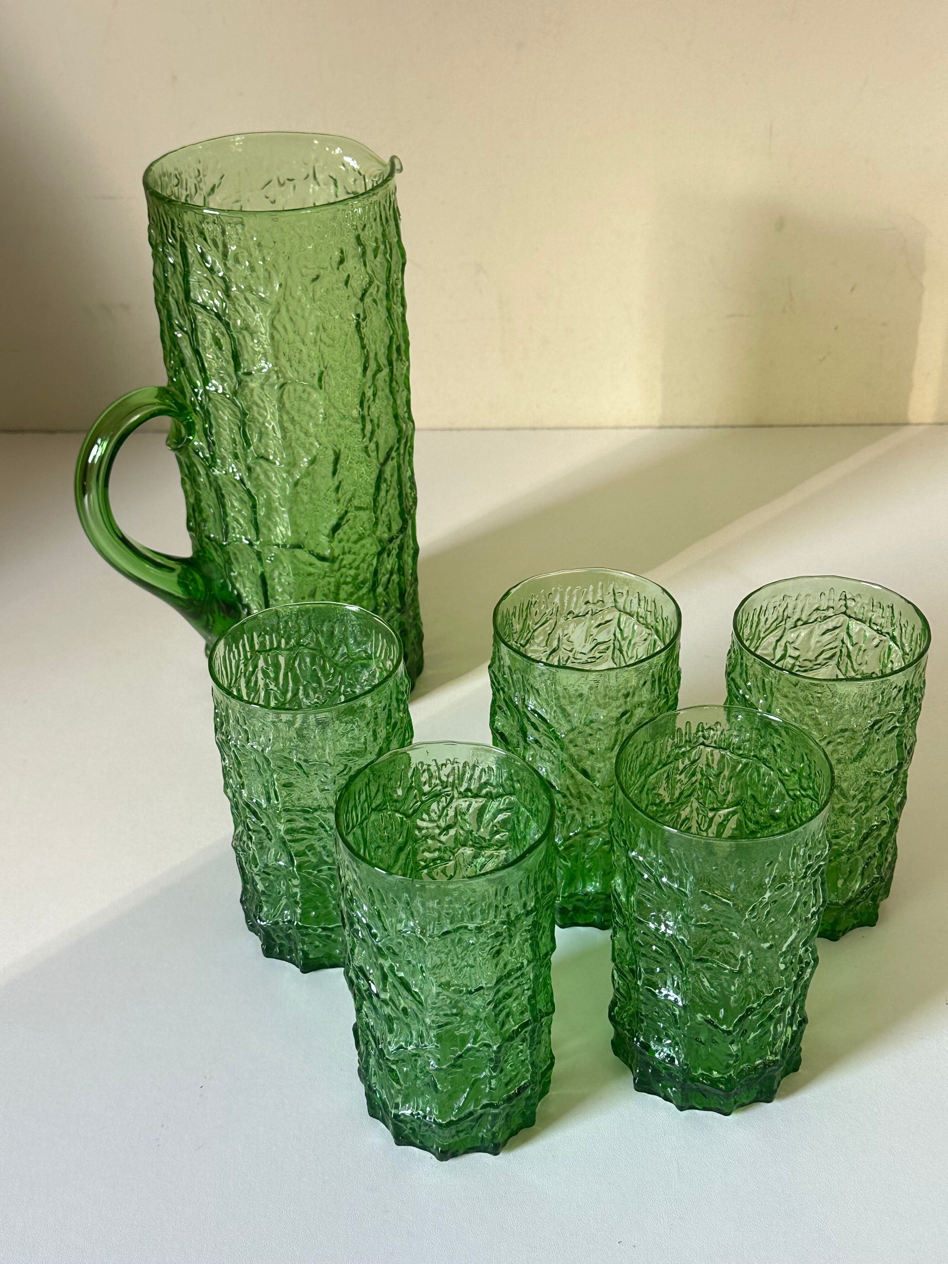 Vintage orangeade service from the 60s