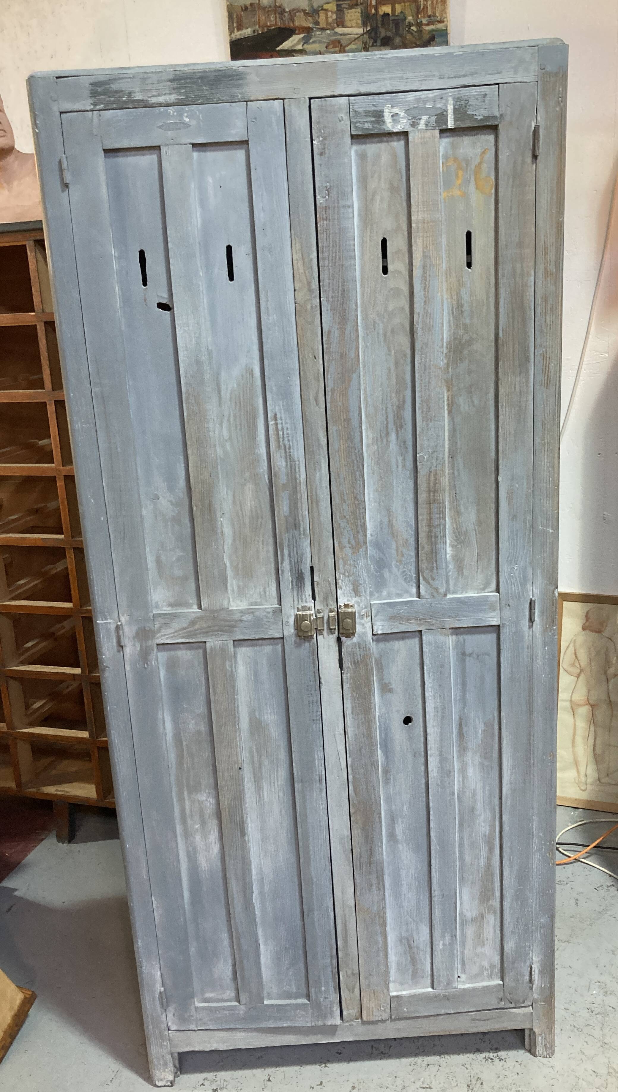 Wardrobe - closet - cloakroom