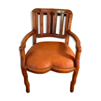 Barbier's chair early 20th century
