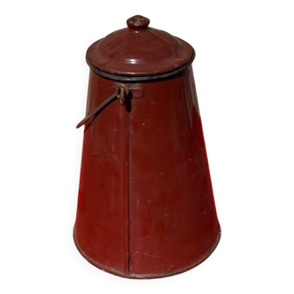 Enameled coffee pot