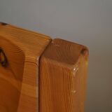 Tage Poulsen, a pair of brutalist chairs in pine and cord, Danish modern style, 1970s.