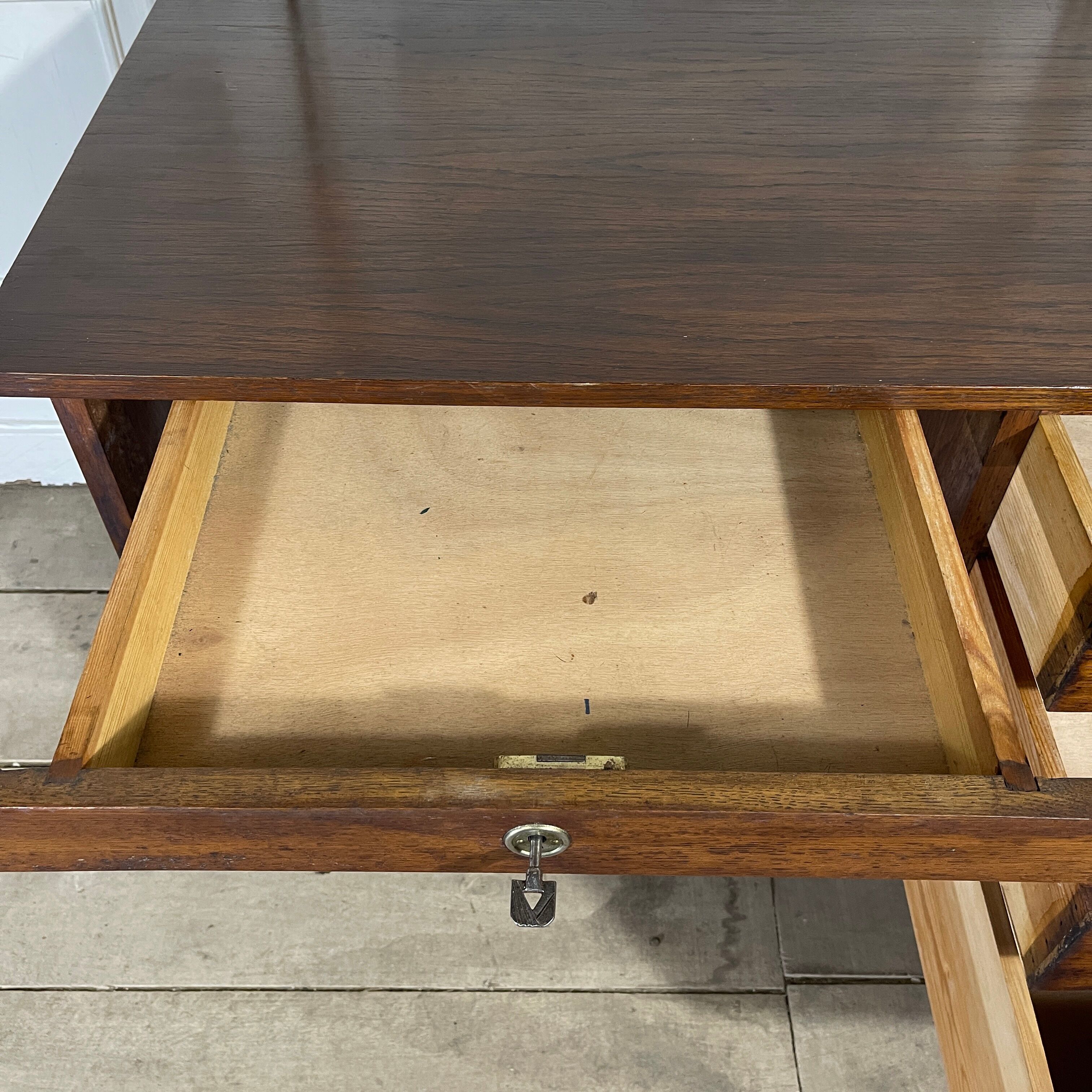 Bureau vintage en bois
