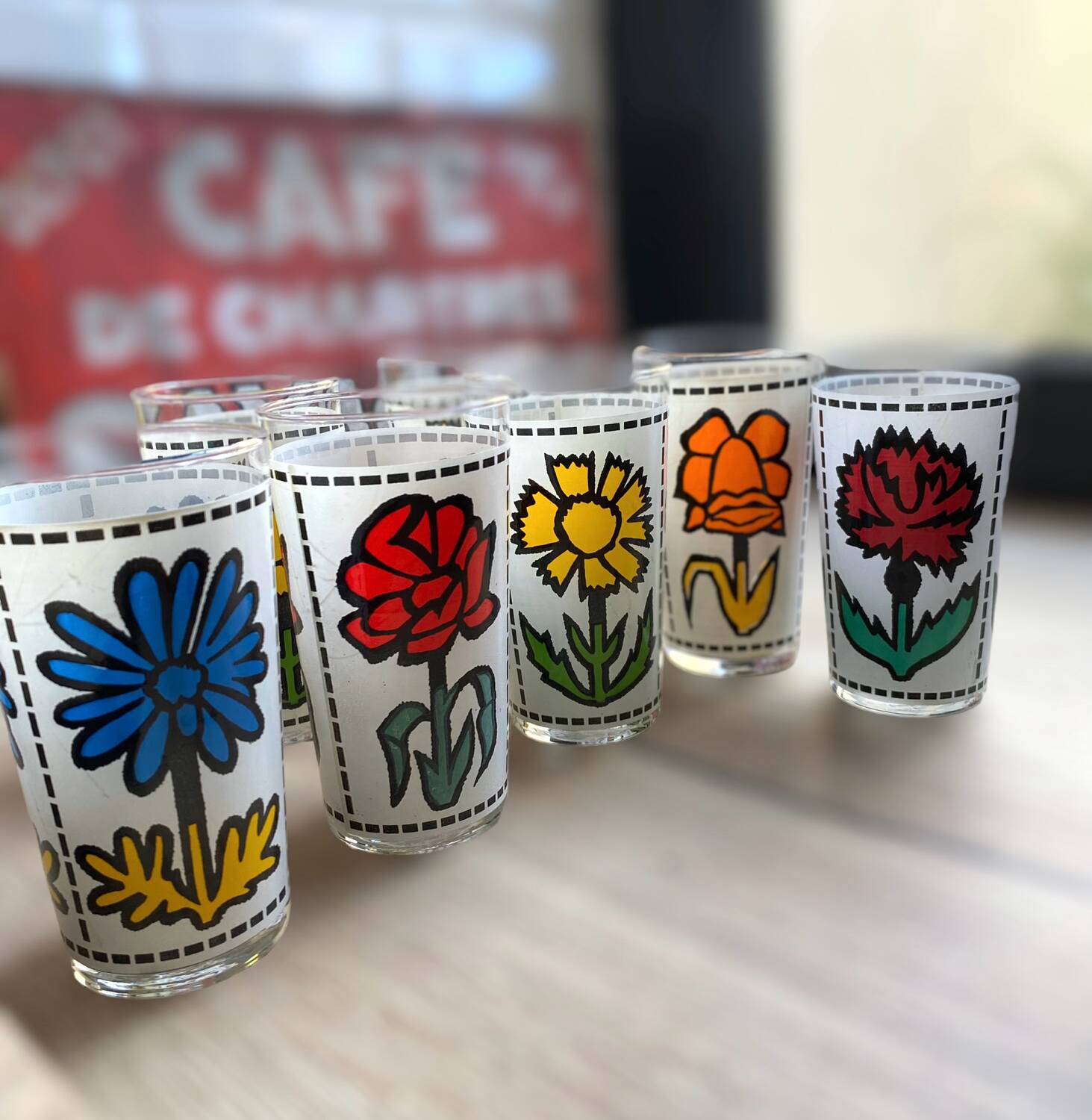 Set of 7 vintage enameled and screen-printed glasses 60/70