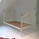 Ivory metal bed