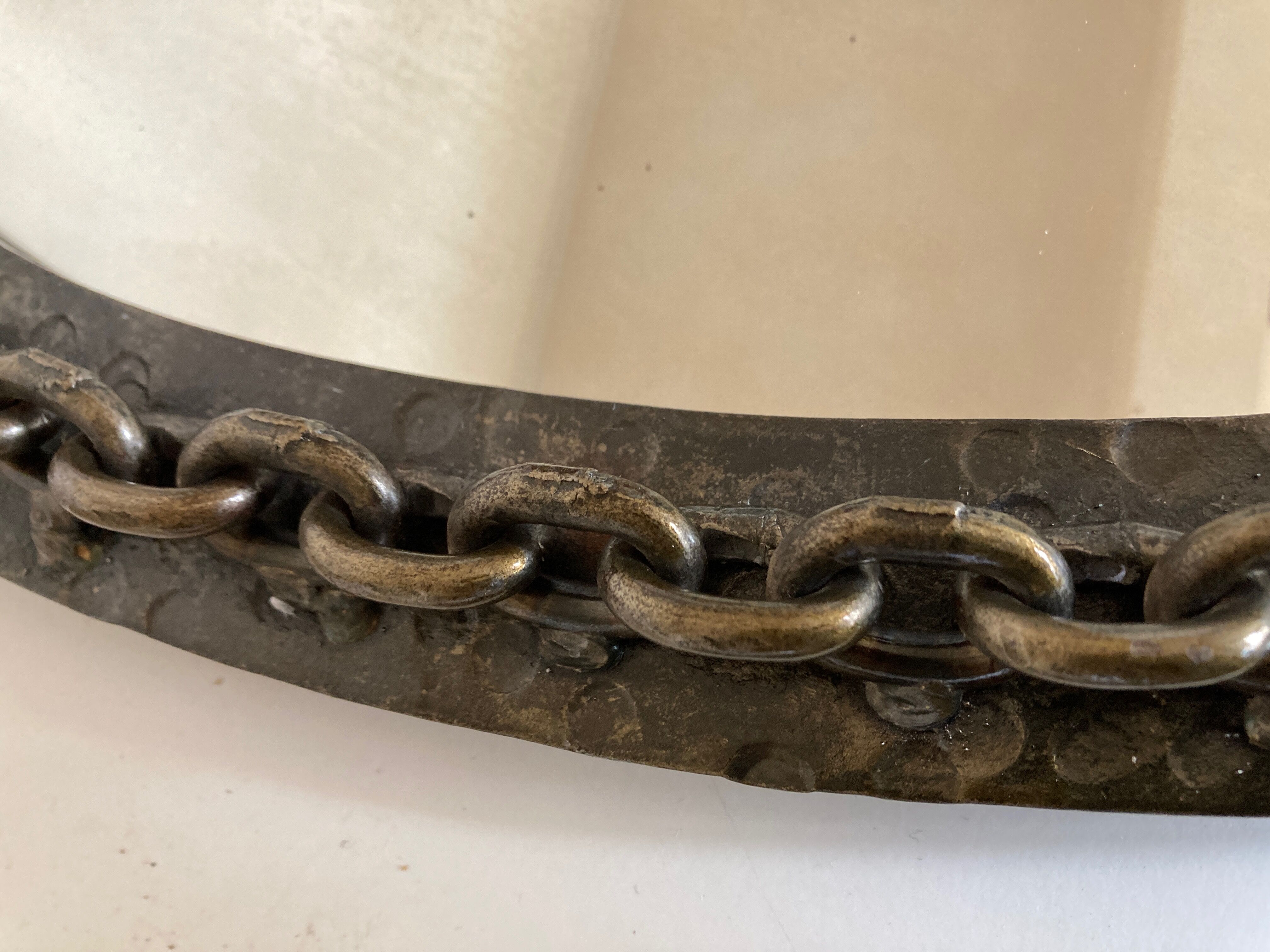 Mirror brutalist chain in beaten iron 1960 H55cm