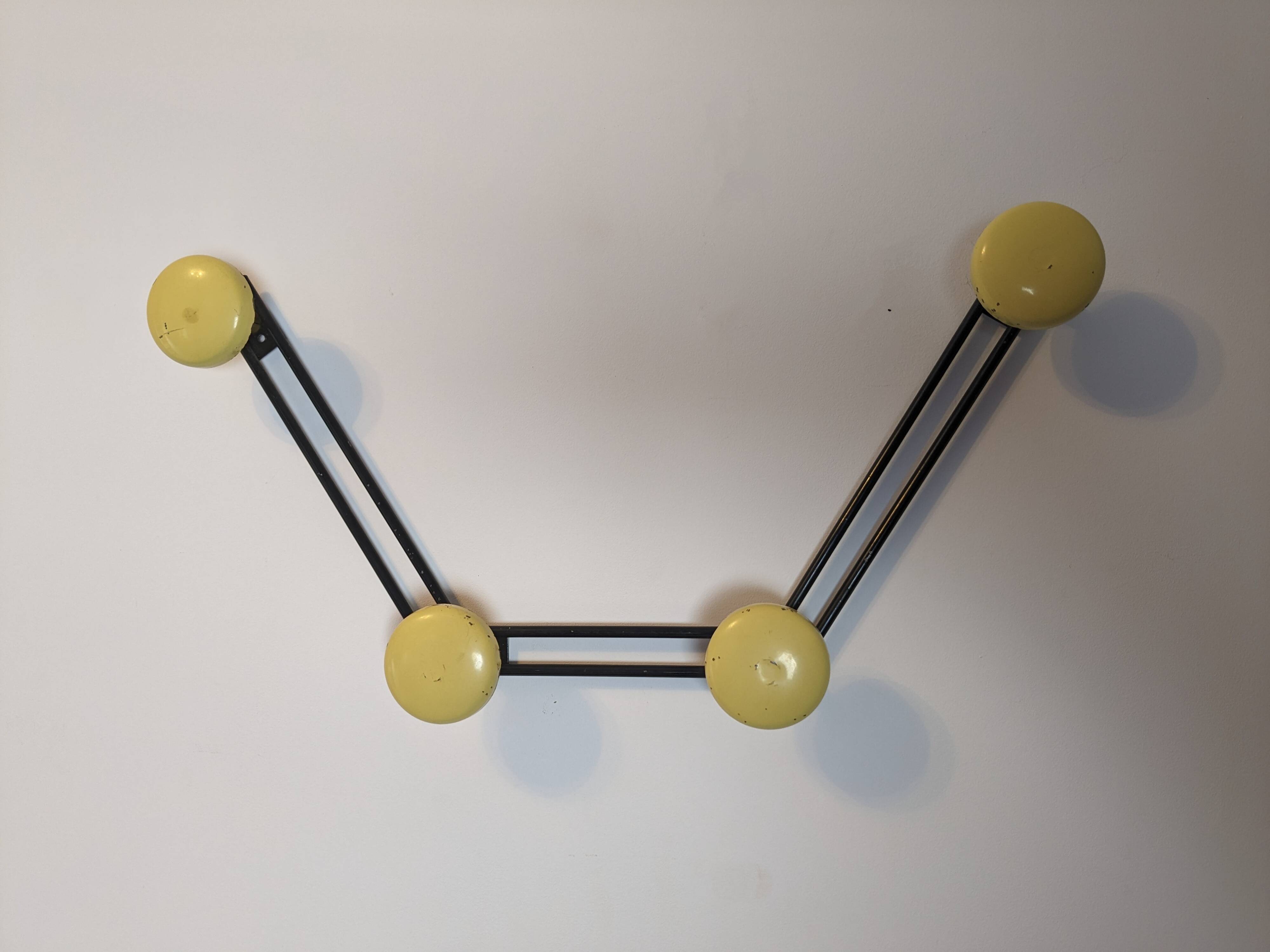 Patère quadruple metallique vintage jaune