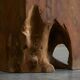 Table d'appoint sculpturale en bois d'orme massif 1970s