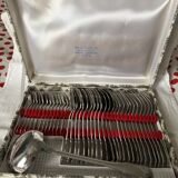 Complete stainless steel housewife