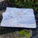 Embroidered tablecloth and napkins