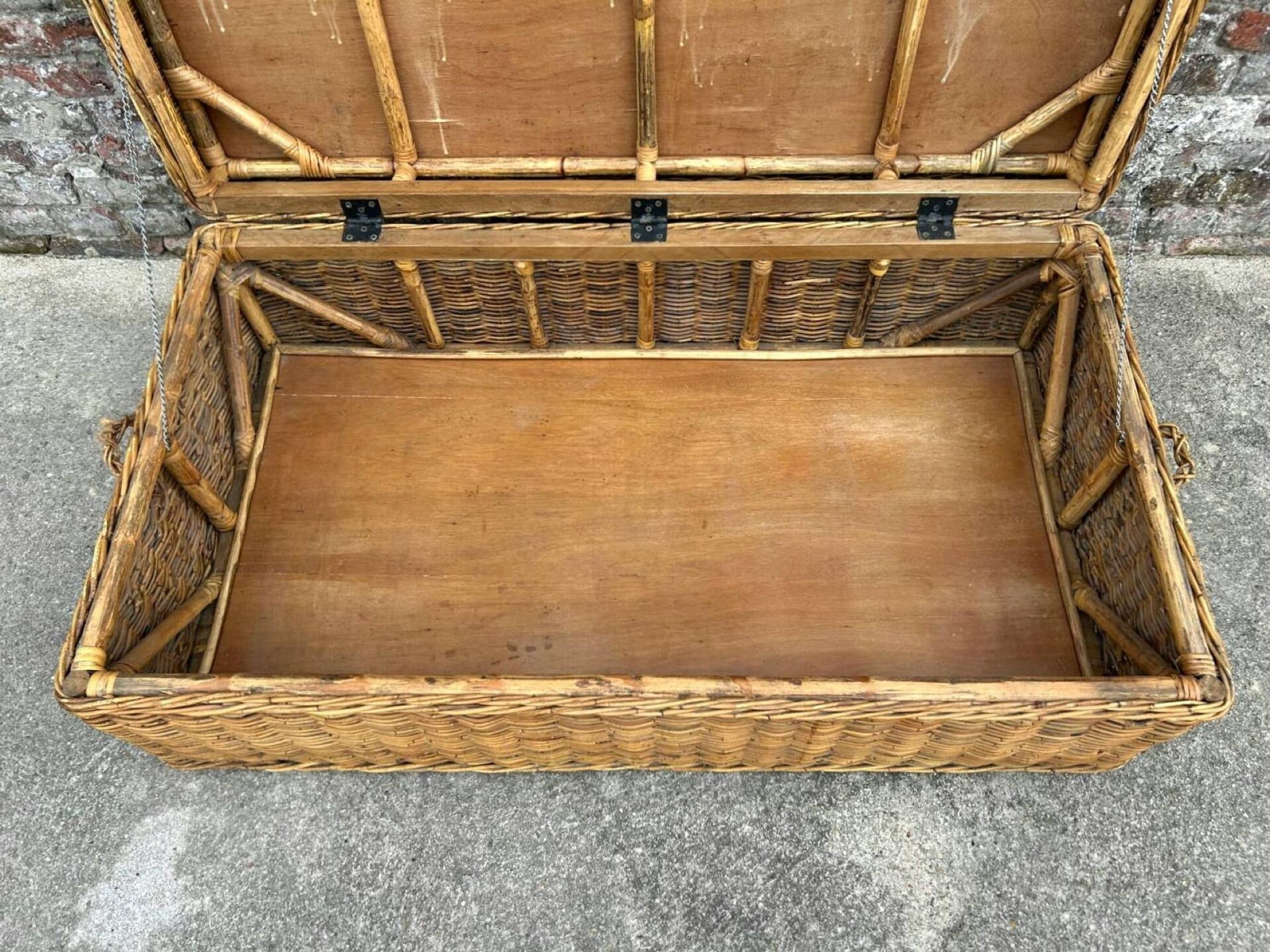 Very large vintage wicker and rattan trunk, antique chest.