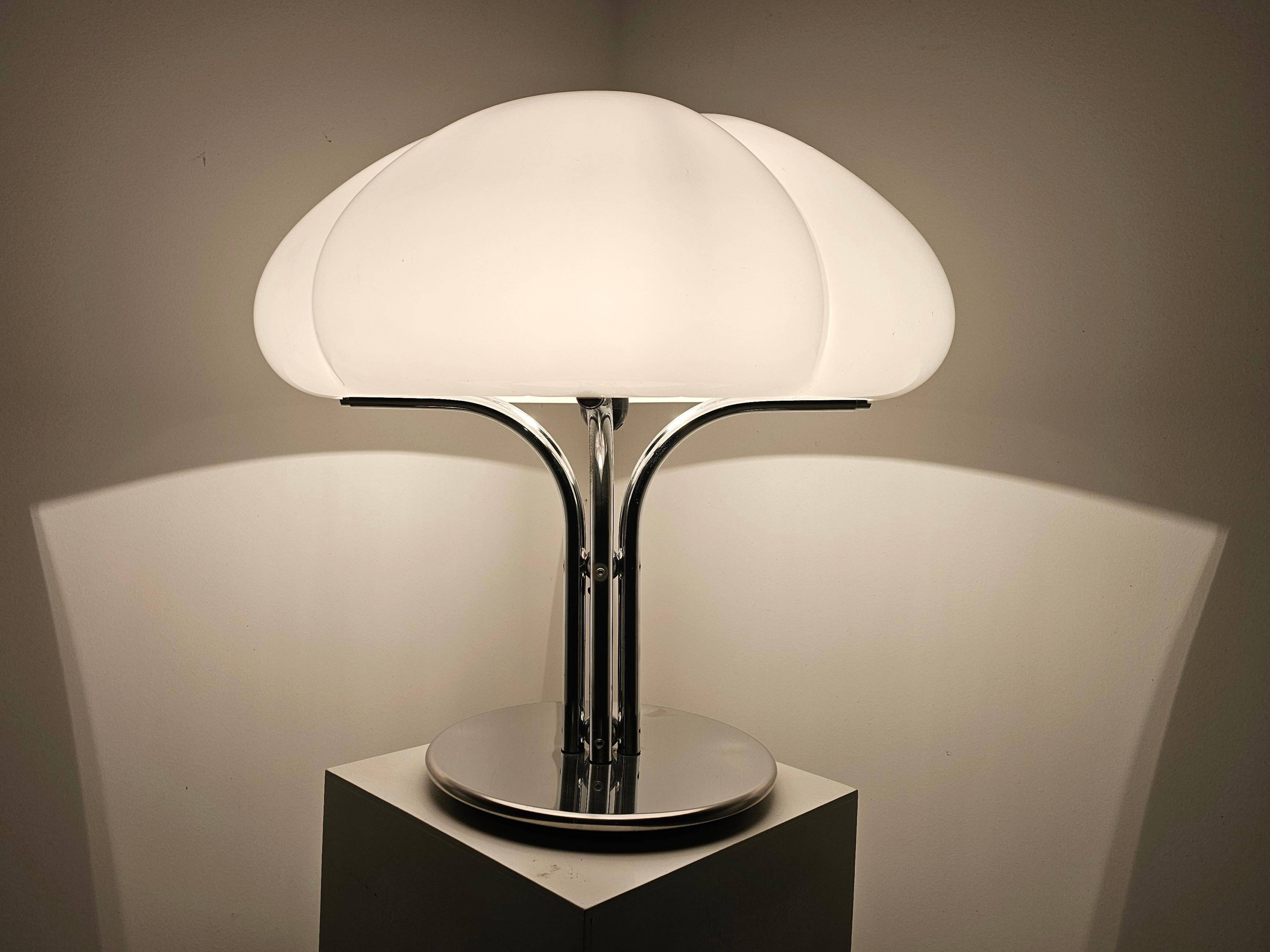 Quadrifoglio table lamp by Harvey Guzzini, 1970