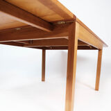 Dining table with extensions, model 5360, of walnu by Børge Mogensen, 1960s