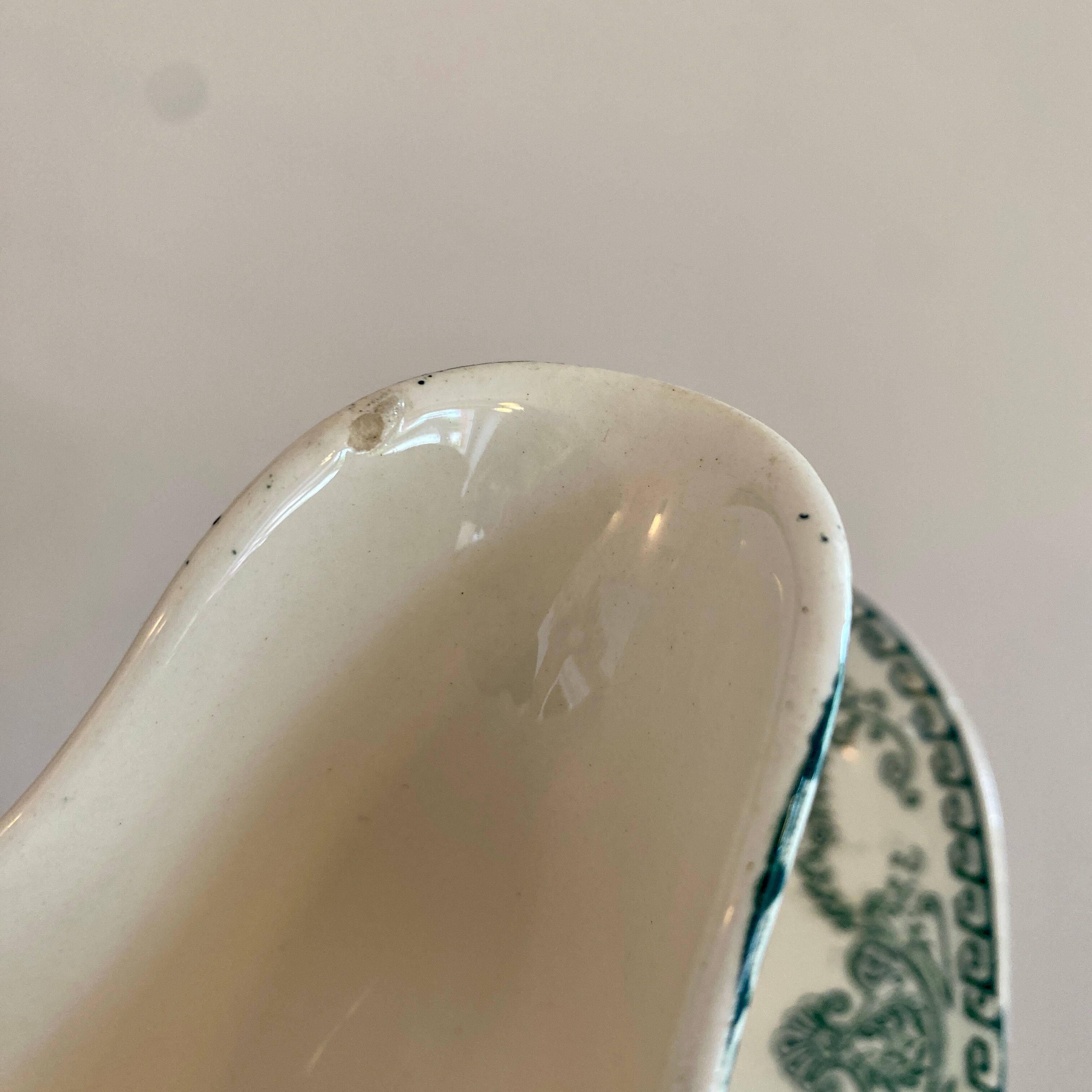 Vintage saucière in iron earth, au chatelet de longwy