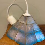 Blue mother-of-pearl suspension