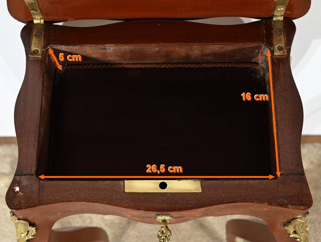 Small Table in Lacquered Wood, Louis XV Style – Late 19th Century