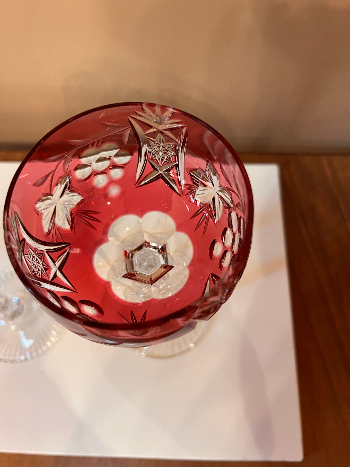 Service de verres à vin en cristal