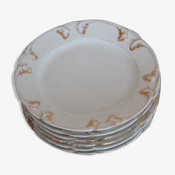 6 dessert plates in white porcelain