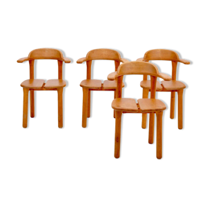 Ensemble de quatre chaises - scandinaves