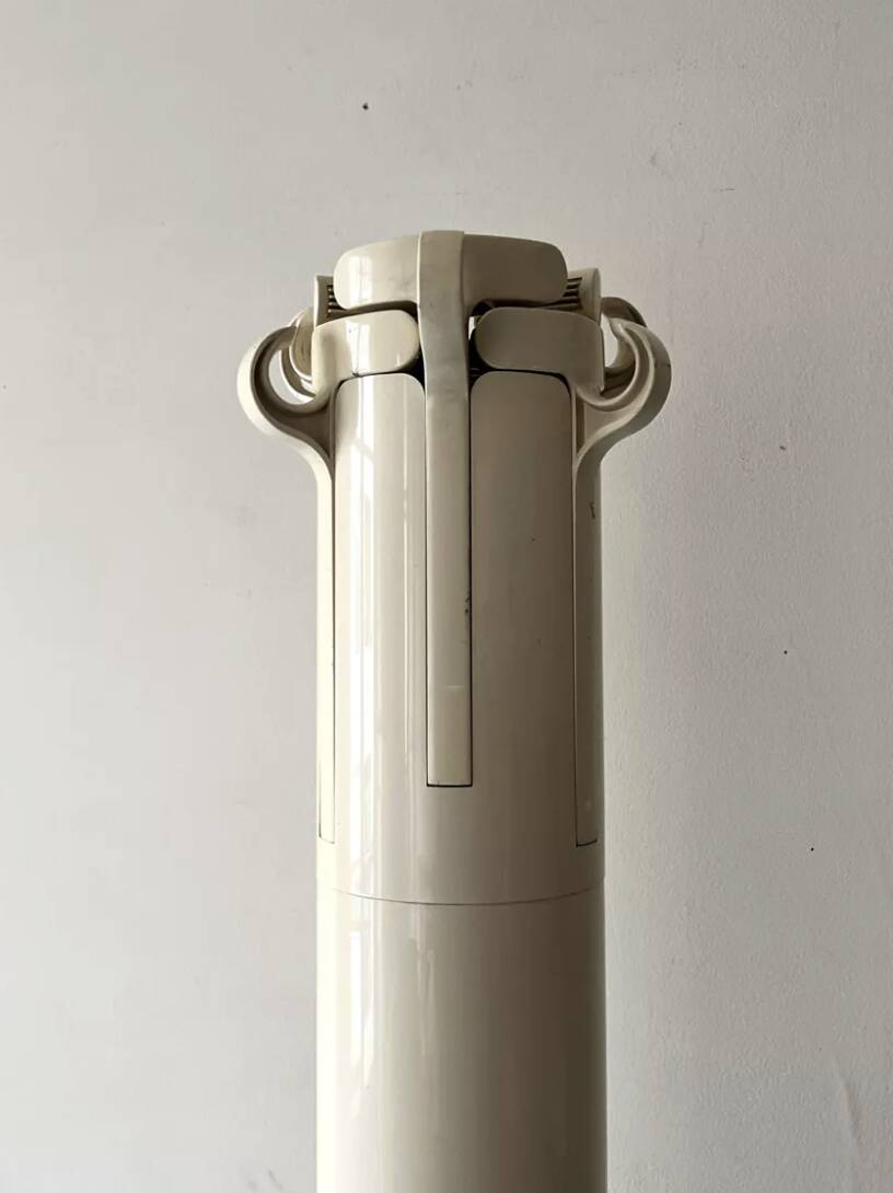 Modular coat rack by G. Piretti for Castelli, Italian design 1970.