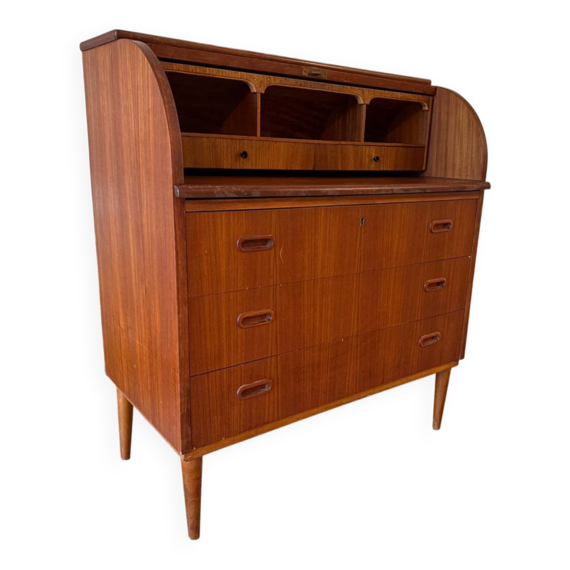 Scandinavian secretary