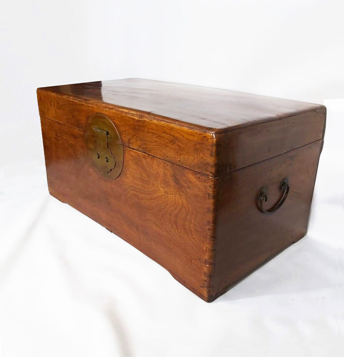 Ancient Chinese precious wooden chest