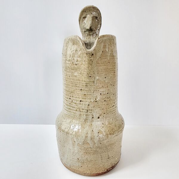 Pichet anthropomorphe en grès