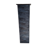 Column with valves