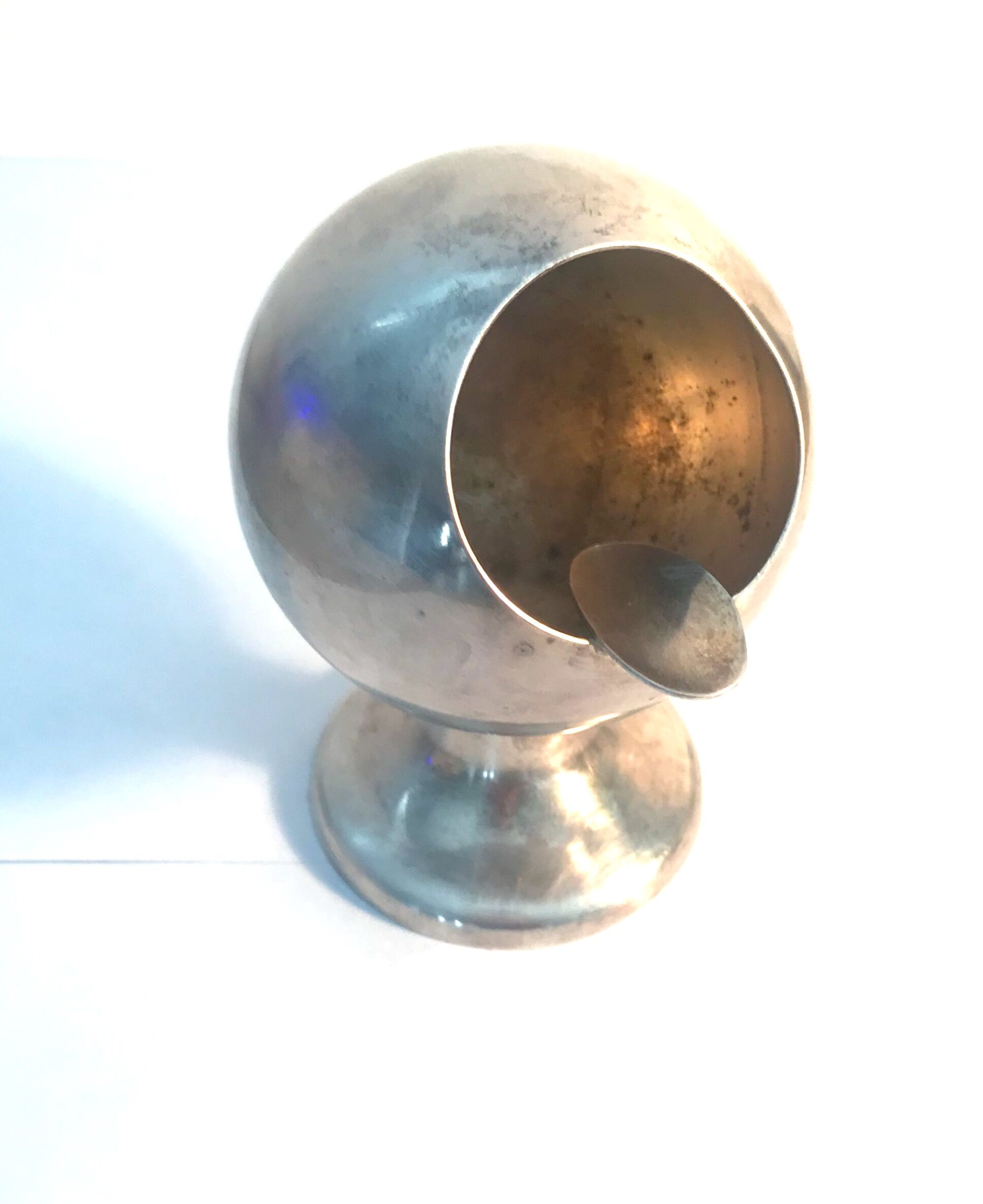 Silver ball ashtray