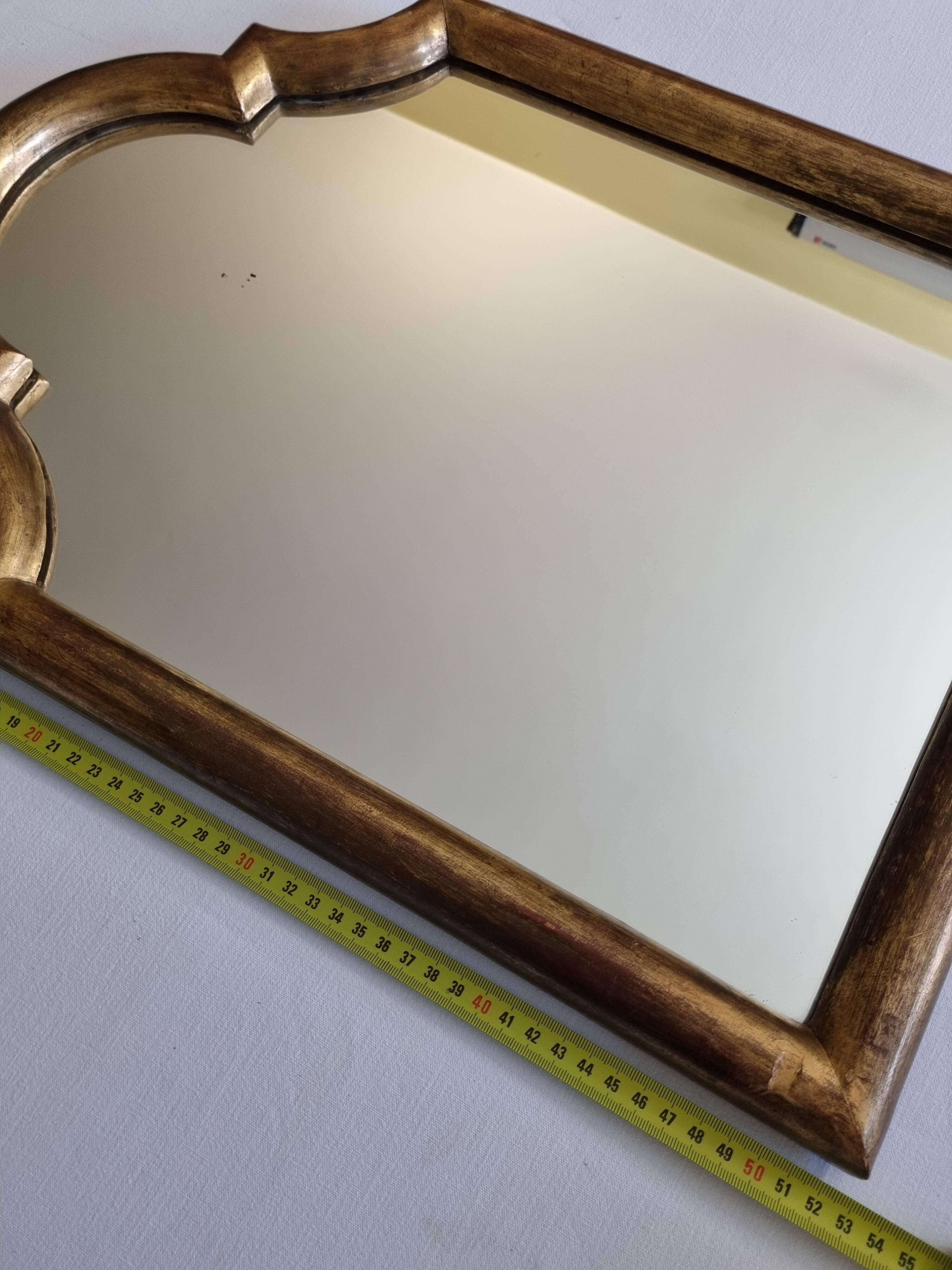 Stucco and wood fireplace mirror 53x38 cm