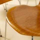 8 chaises T en teck, conçues par Arne Jacobsen pour Fritz Hansen, années 1980