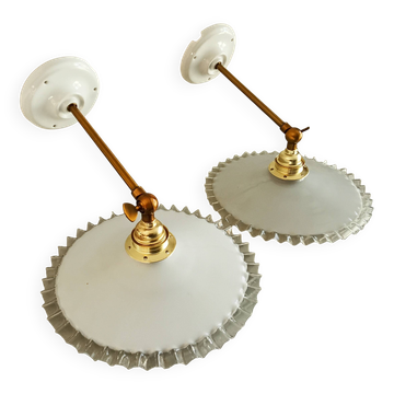 Paire d'appliques murales vintage en opaline
