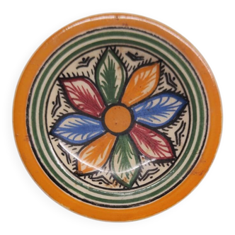Henriot Qimper 78 decorative plate