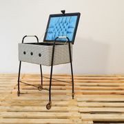 Table de couture allemand sur roulettes des années 1970