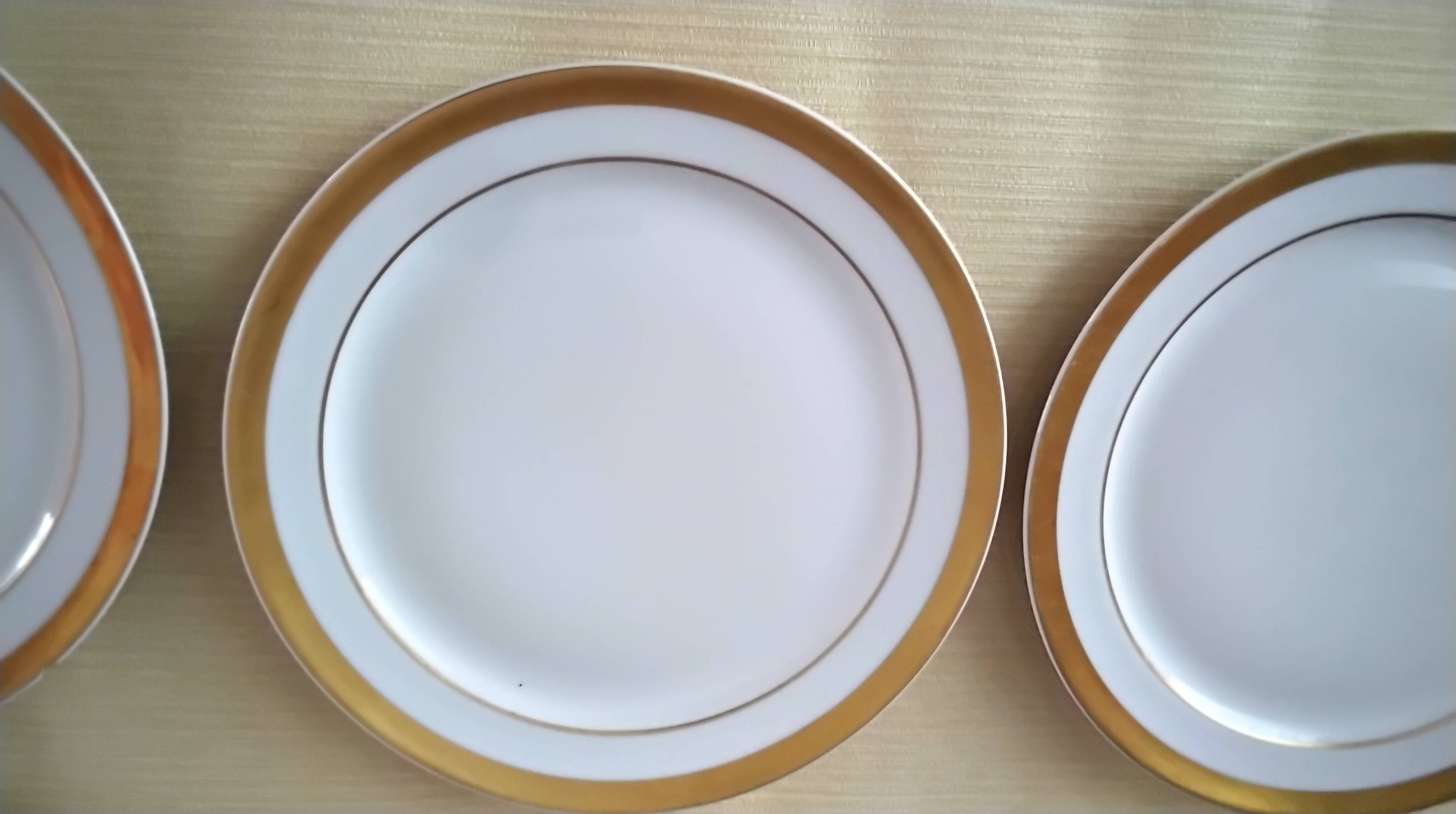 6 dessert plates in Limoges porcelain by Raynaud