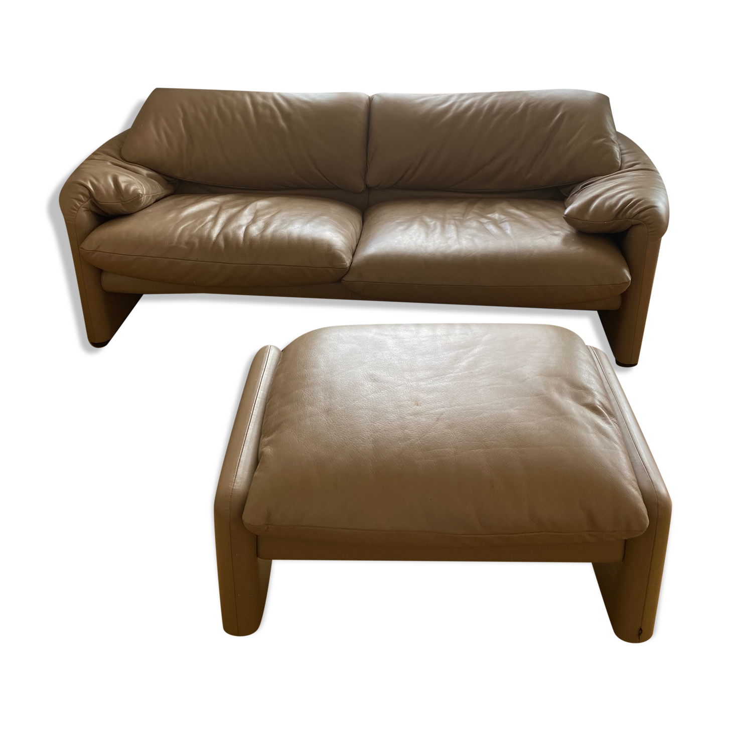Set sofa and pouf Maralunga Vico Magistretti Cassina 2012