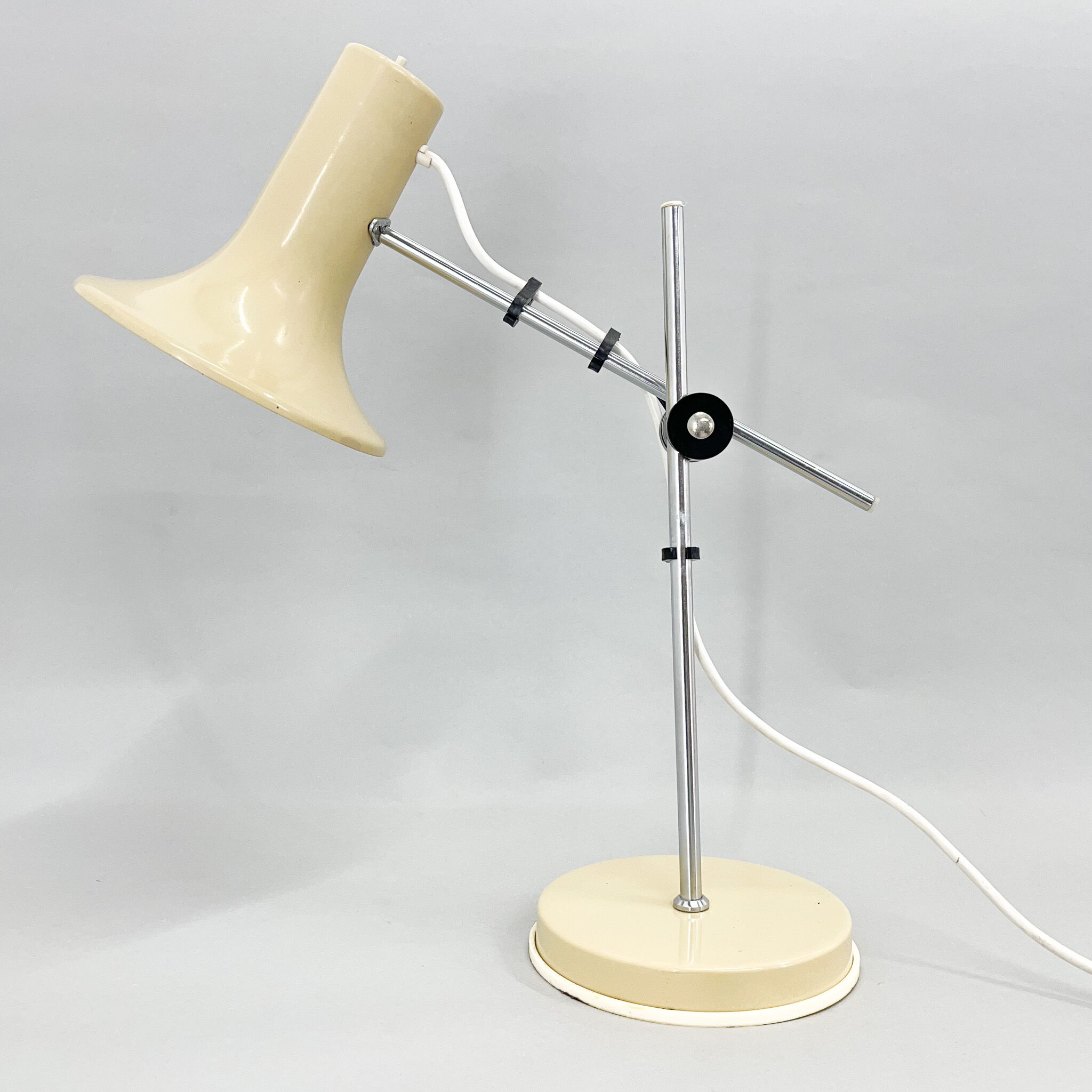 1970's Adjustable Metal Table Lamp in Creamy Colour, Hungary