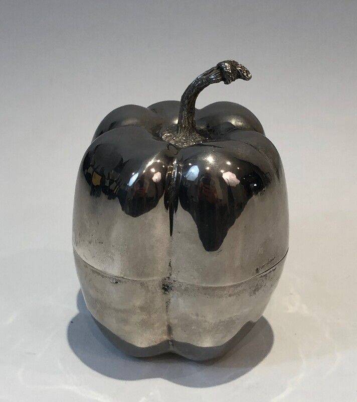Seau à glaçon en métal argenté en forme de poivron